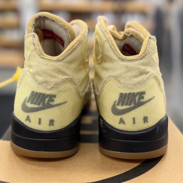 Jordan 5 Retro Off-White Sail - Preowned