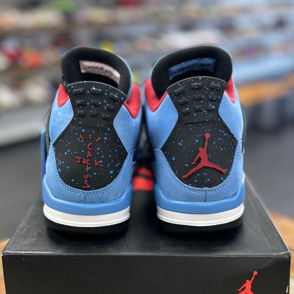 Jordan 4 Retro Travis Scott Cactus Jack - Preowned