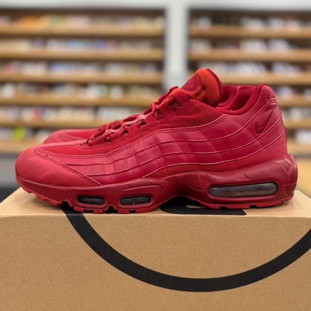 Nike Air Max 95 Triple Red - Preowned