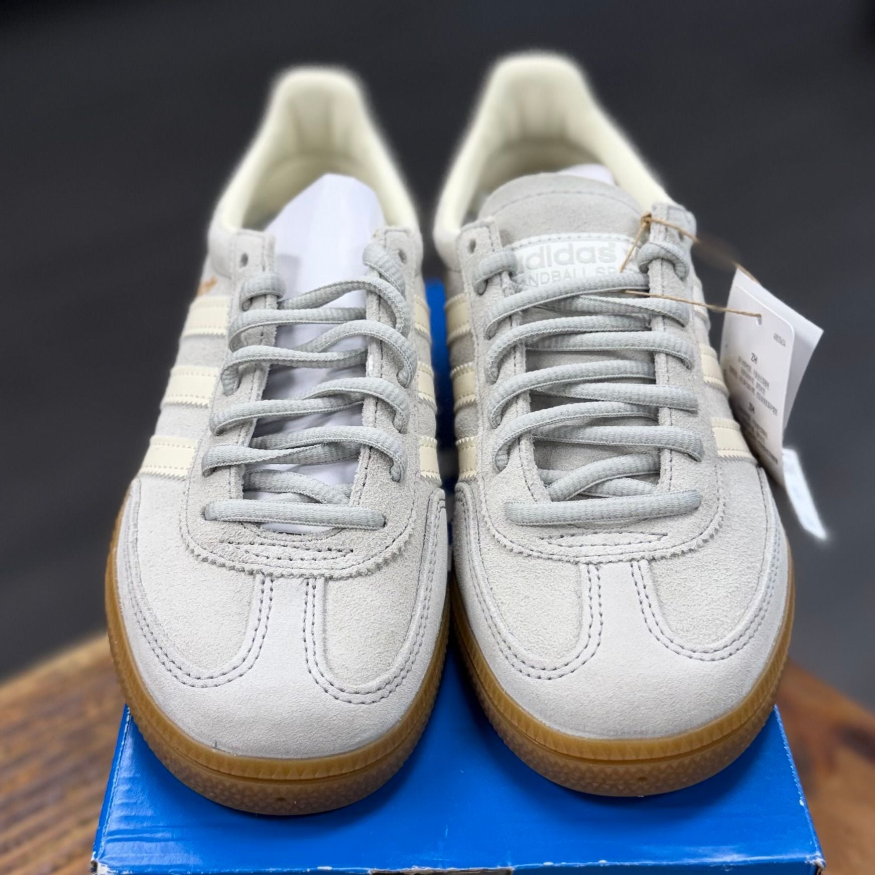 BRAND NEW STEAL - Adidas Handball Spezial Grey Cream White
