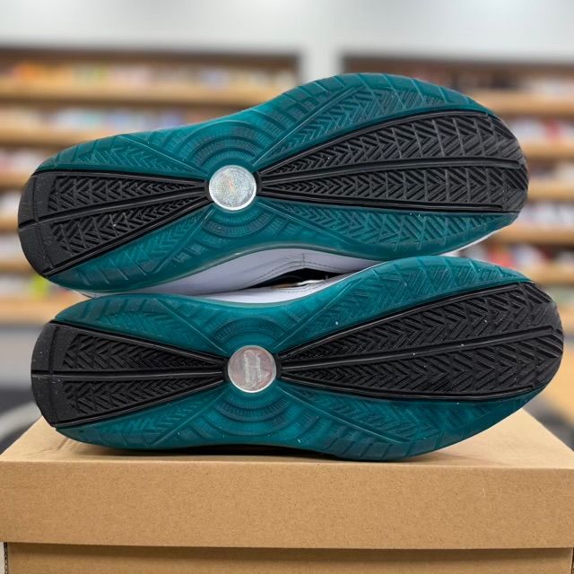 Nike LeBron 7 NFW Red Carpet (2019) - Preowned