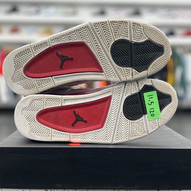 Jordan 4 Retro Alternate 89 - Preowned