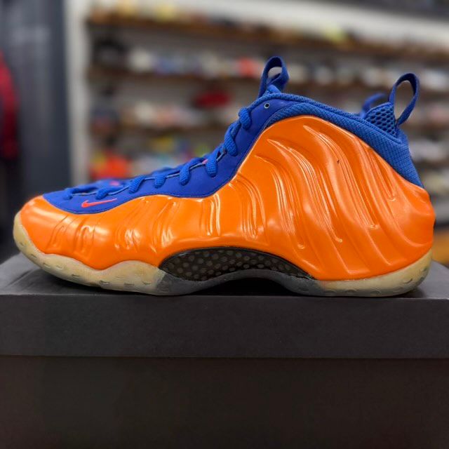 Nike Air Foamposite One Knicks - Preowned