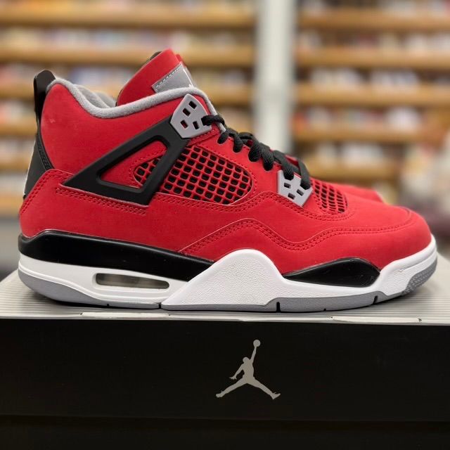 Jordan 4 Retro Toro Bravo (2026) (GS) - Preowned