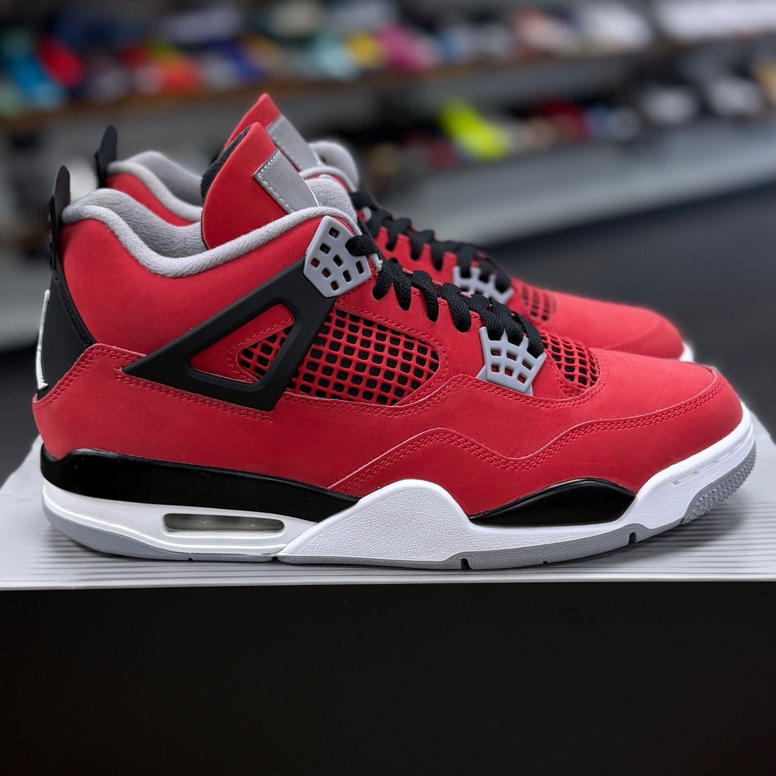 Jordan 4 Retro Toro Bravo (2026) - Preowned
