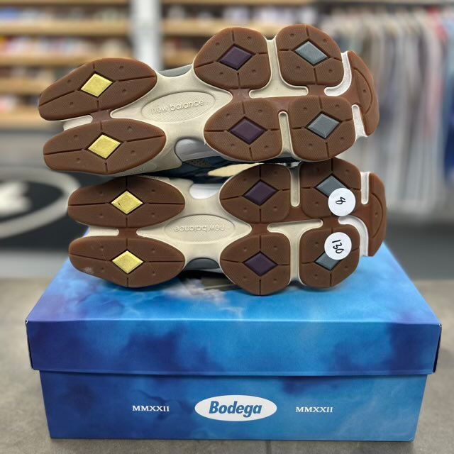 New Balance 9060 Bodega Age of Discovery - Preowned