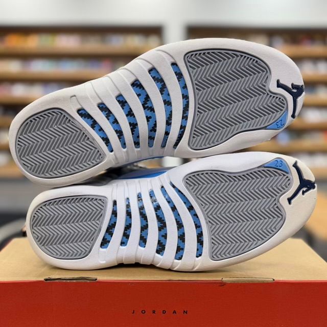 Jordan 12 Retro Grey University Blue - Preowned