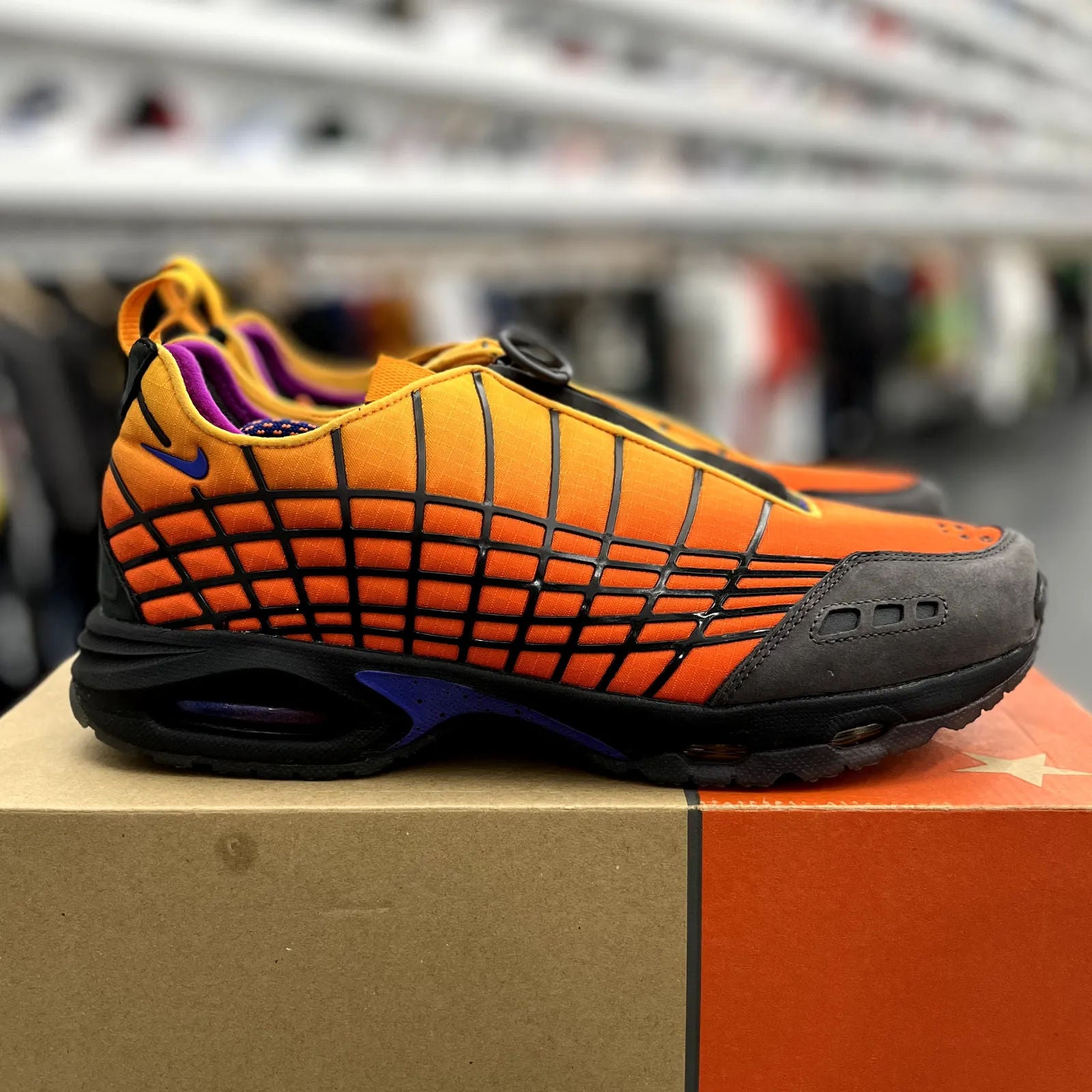 Nike Air Max Sunder SP Kids of Immigrants Sunrise - Preowned