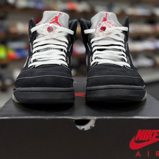 Jordan 5 Retro OG Black Metallic Reimagined - Preowned