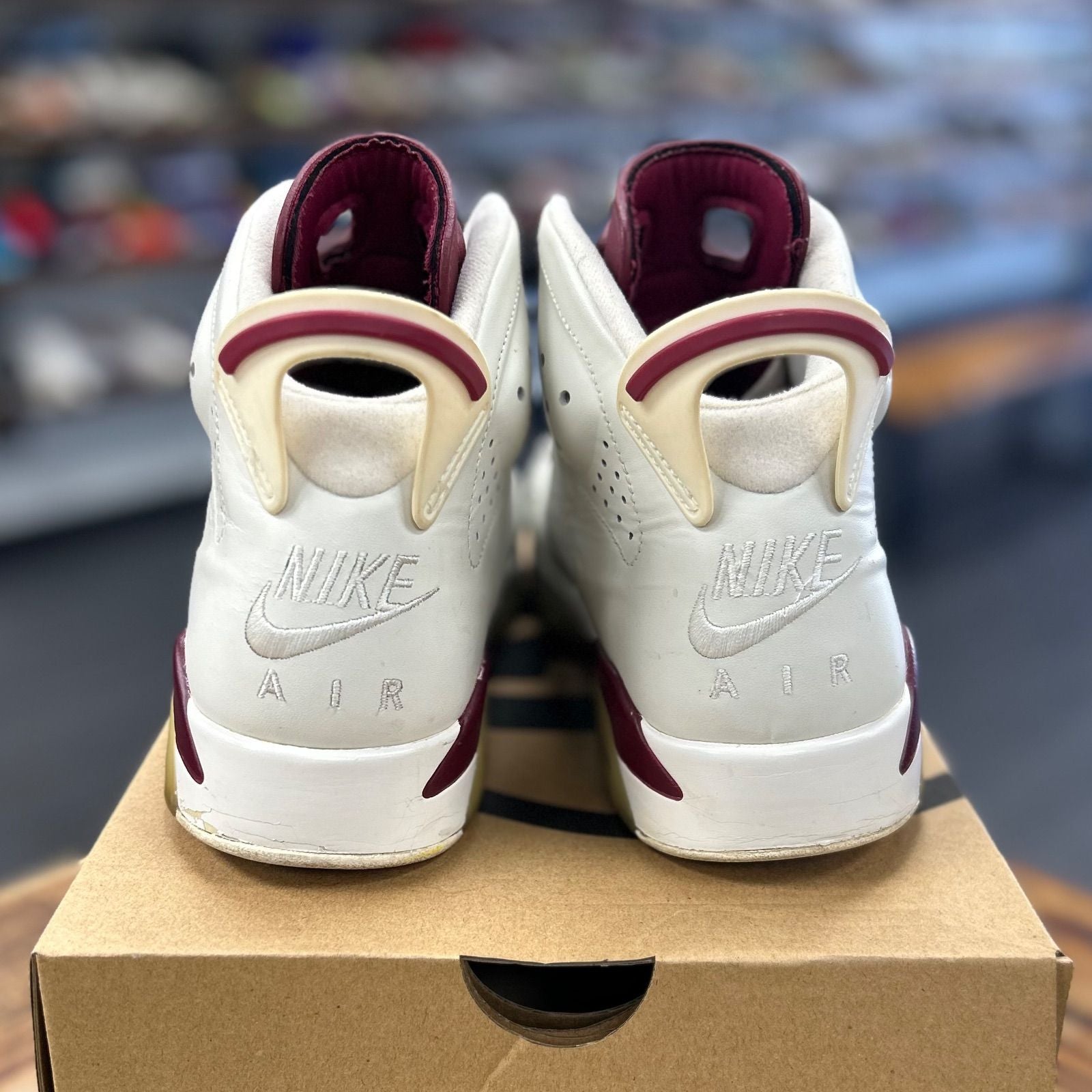 Jordan 6 Retro Maroon (2015) - Preowned