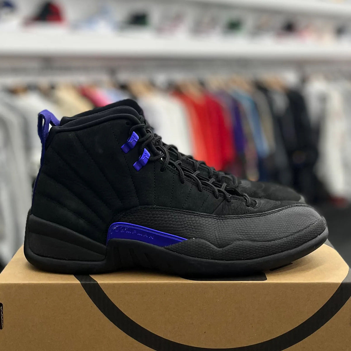 Jordan 12 Retro Black Dark Concord - Preowned