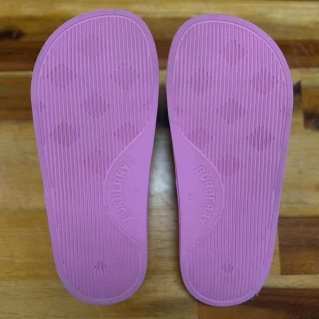 Burberry Embossed Logo Slides Bubblegum Pink (W)