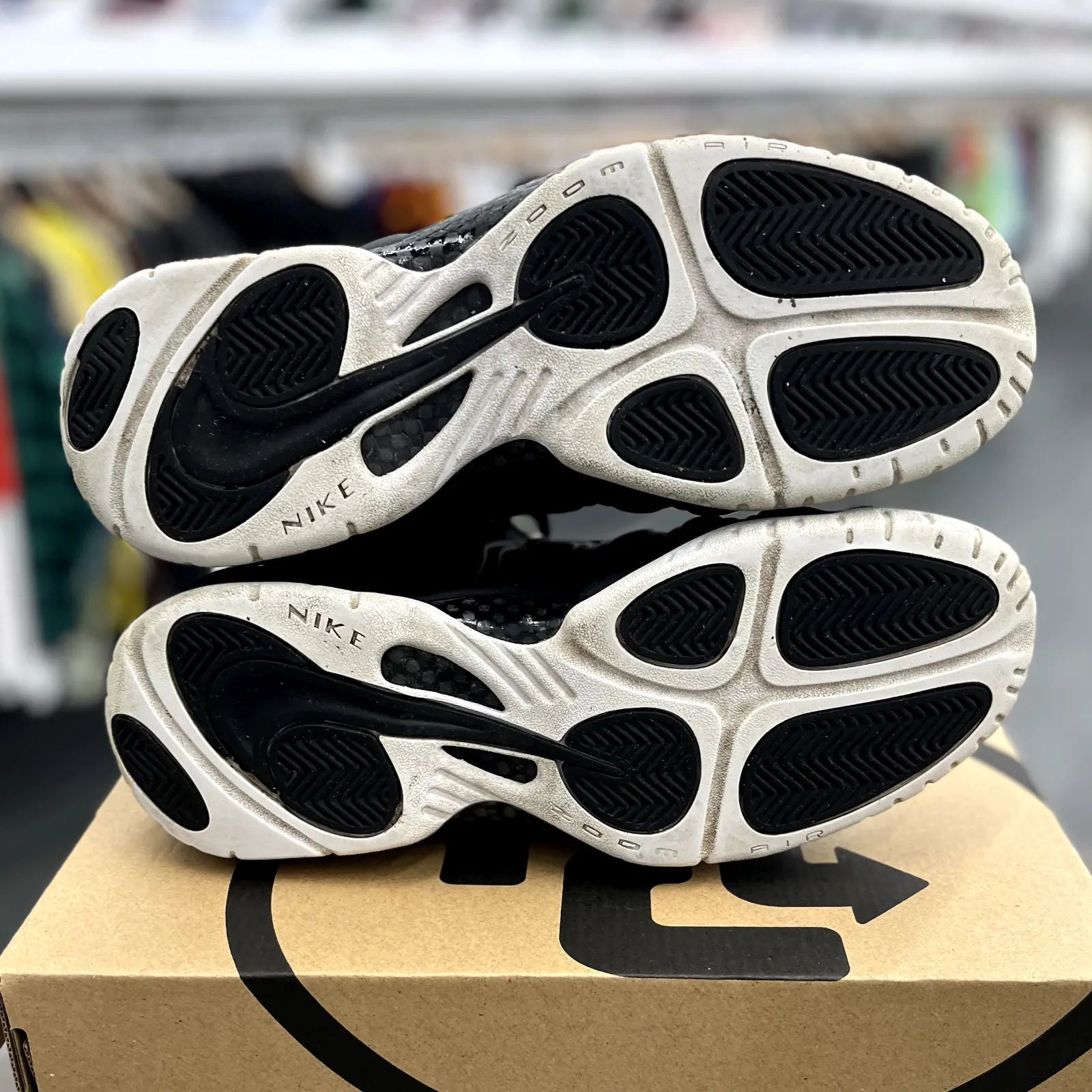 Nike Air Foamposite Pro Dr. Doom (2016) - Preowned