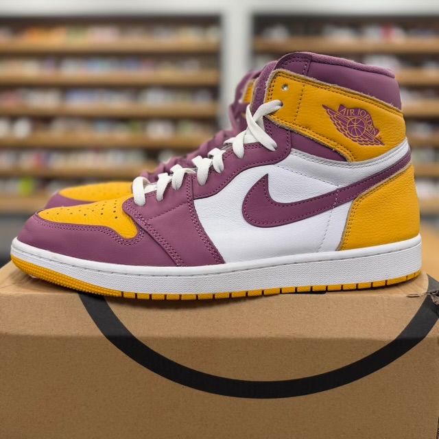 Jordan 1 Retro High OG Brotherhood - Preowned