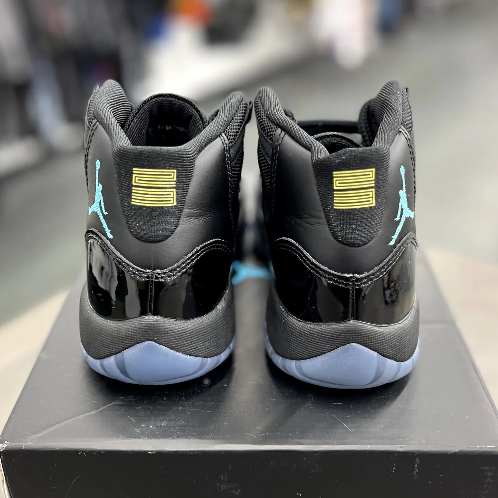 Jordan 11 Retro Gamma Blue (2025) (GS) - Preowned