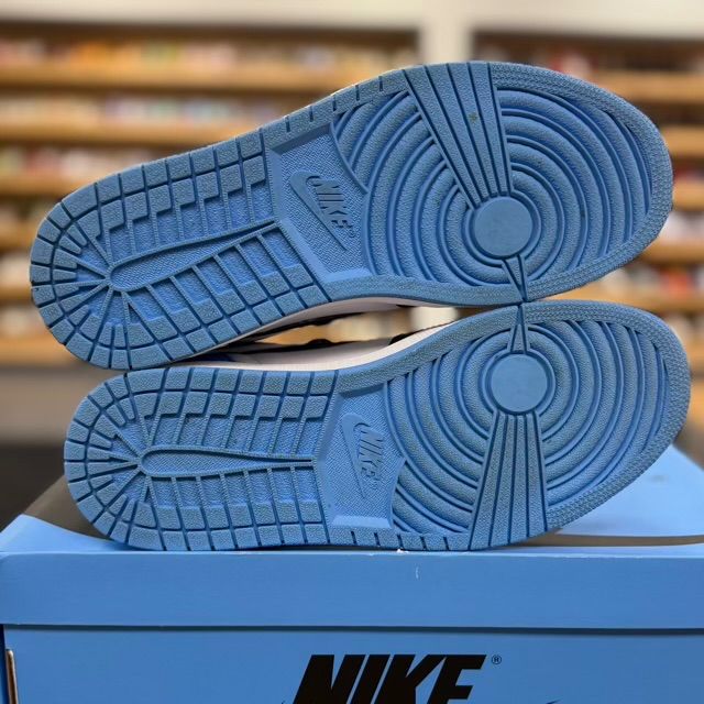 Jordan 1 Retro High OG UNC Toe - Preowned