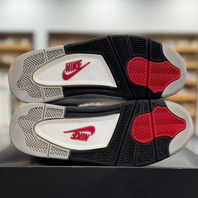 Jordan 4 Retro White Cement (2025) - Preowned
