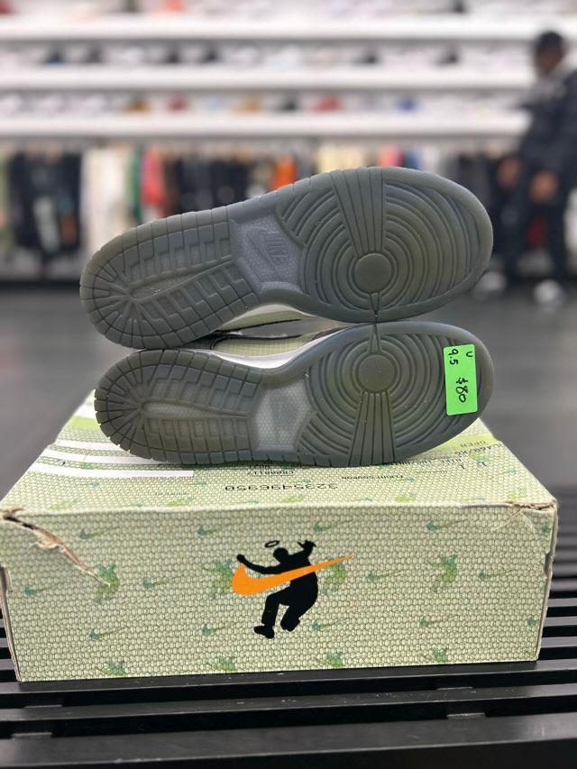 Nike Dunk Low Union Passport Pack Pistachio - Preowned