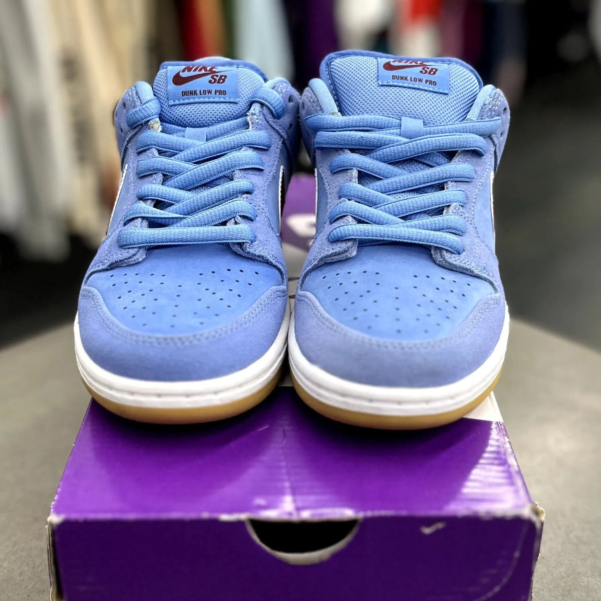 Nike SB Dunk Low Philadelphia Phillies - Preowned
