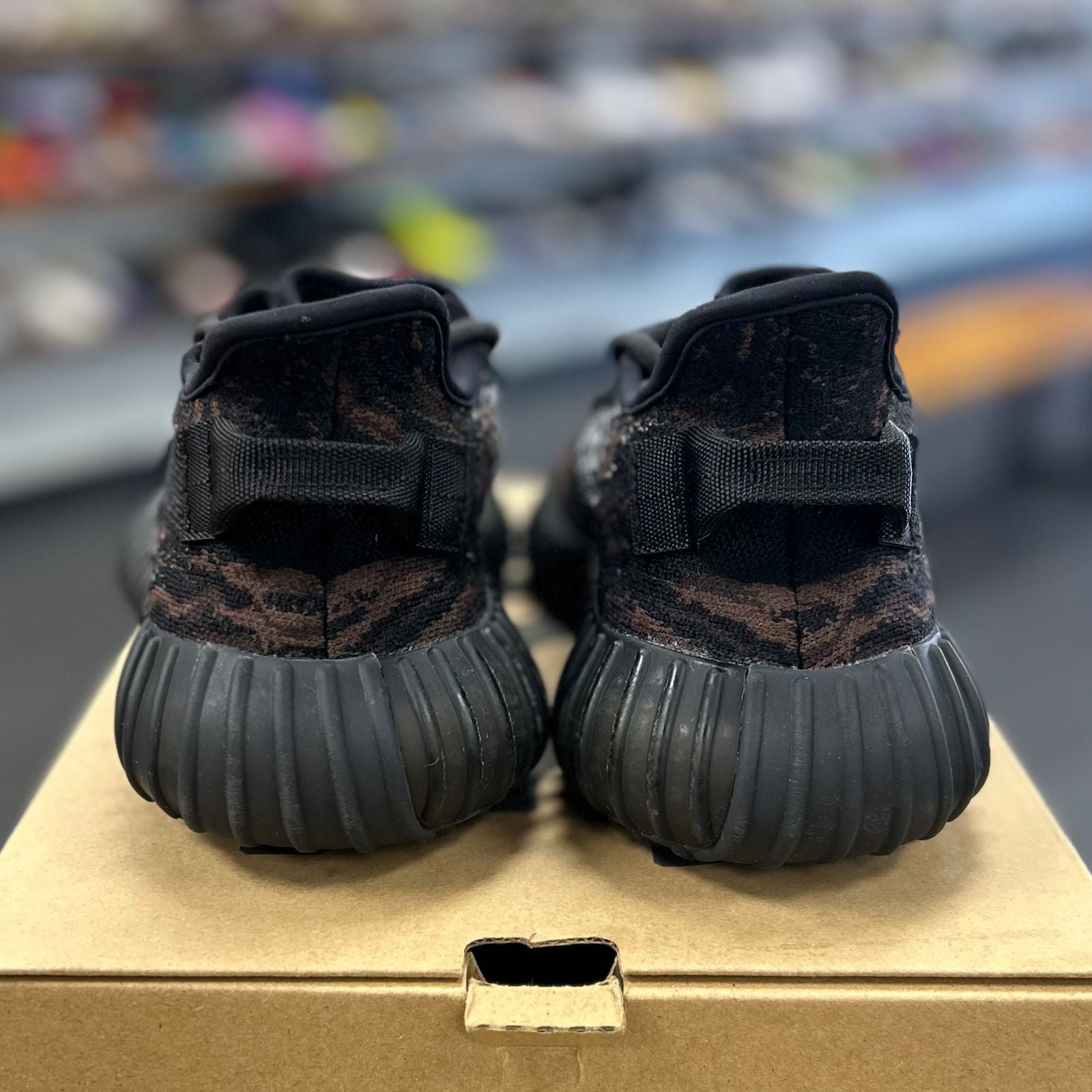 adidas Yeezy Boost 350 V2 MX Rock - Preowned