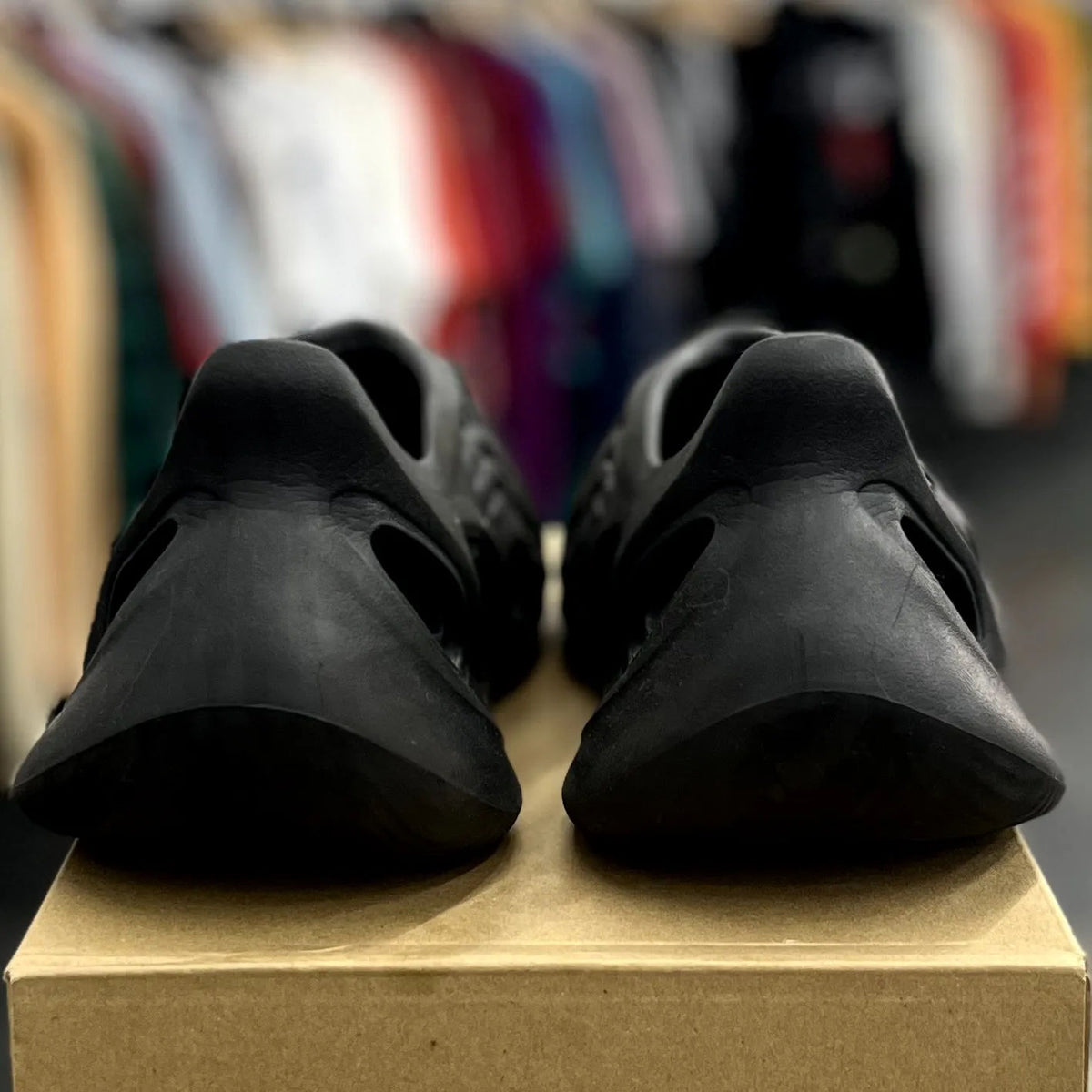 adidas Yeezy Foam RNR Onyx - Preowned