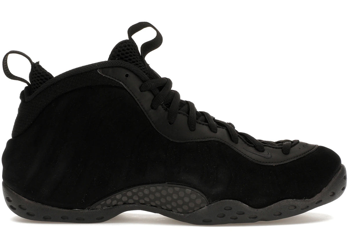 Nike Air Foamposite One Black Suede - Preowned