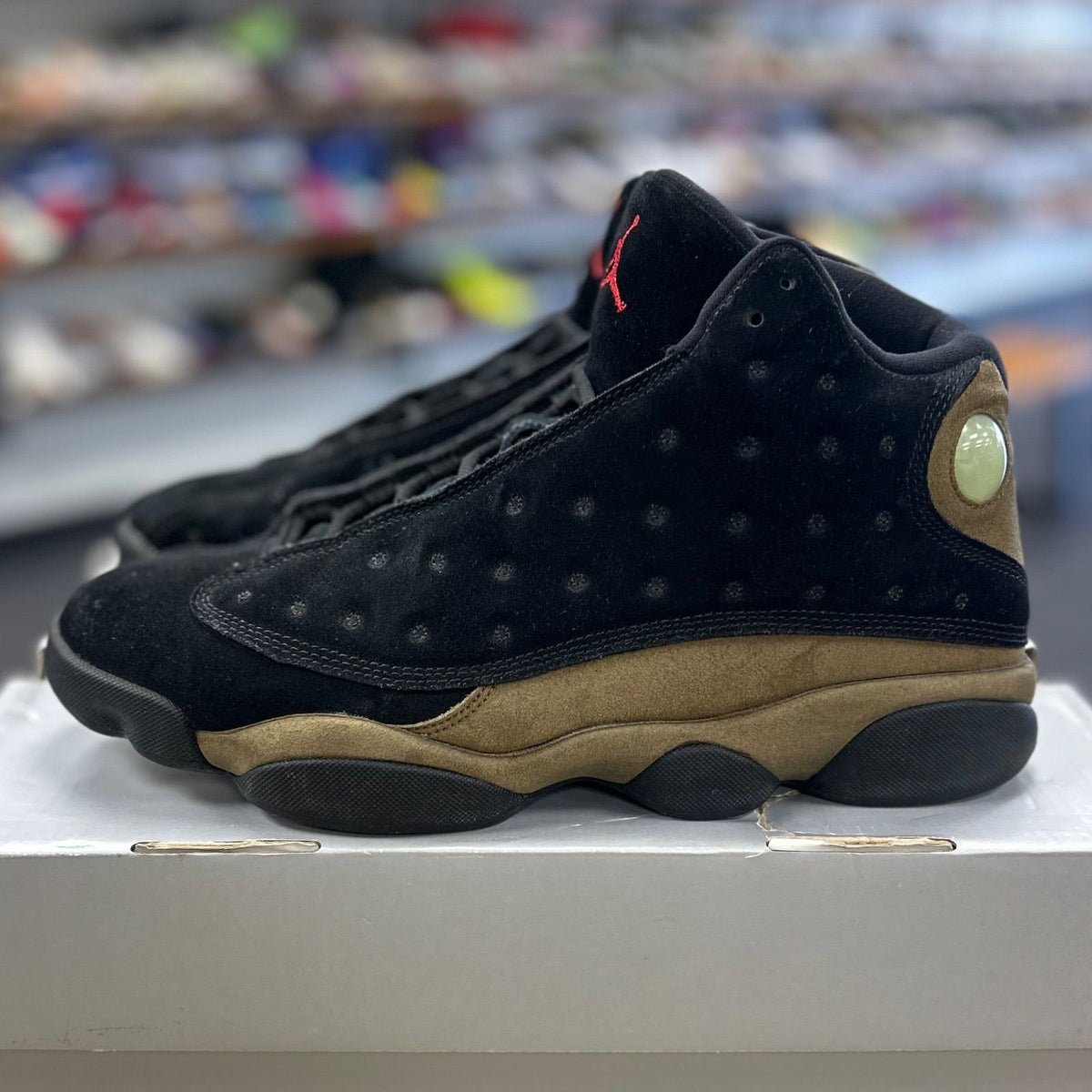 Jordan 13 Retro Olive - Preowned
