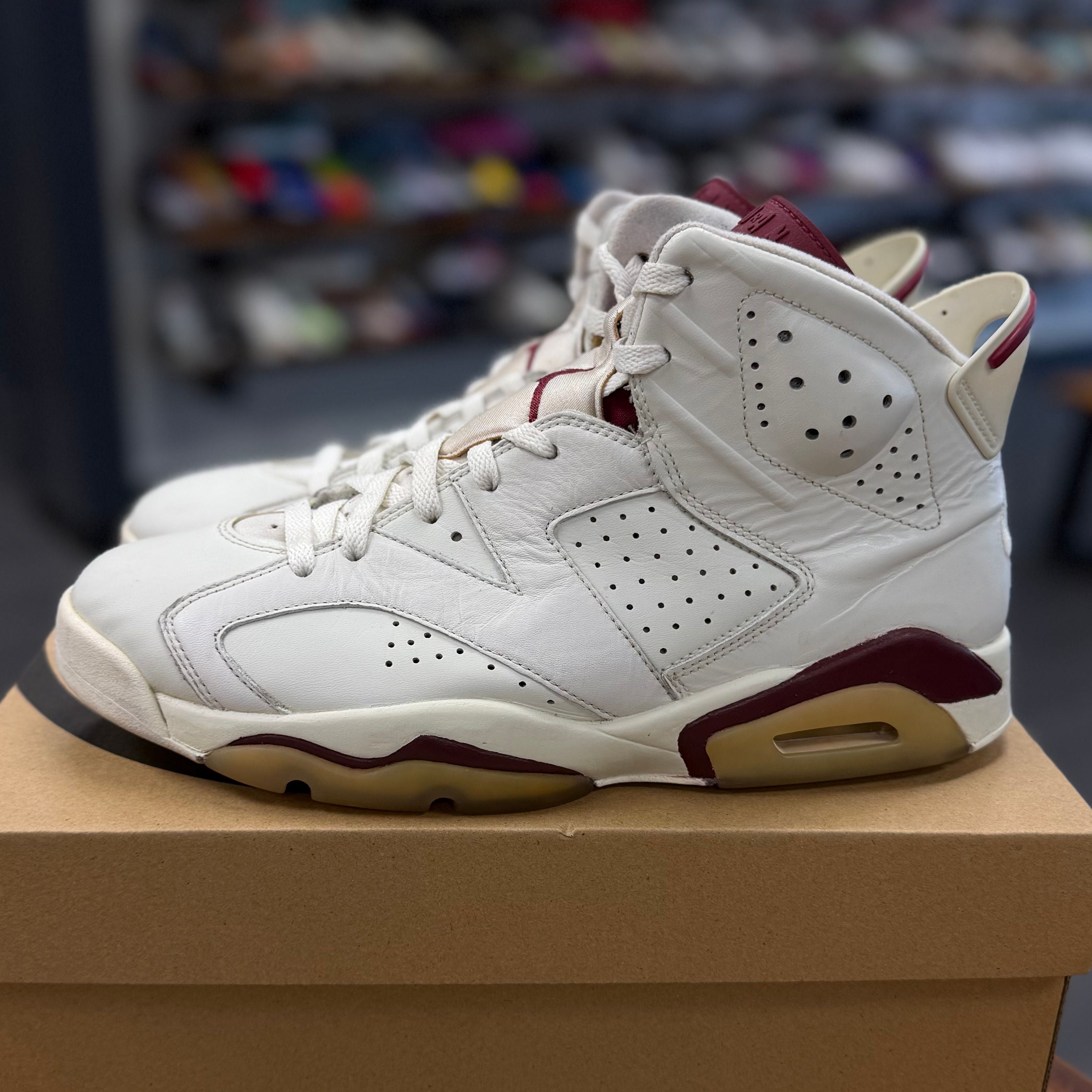 Jordan 6 Retro Maroon (2015) - Preowned