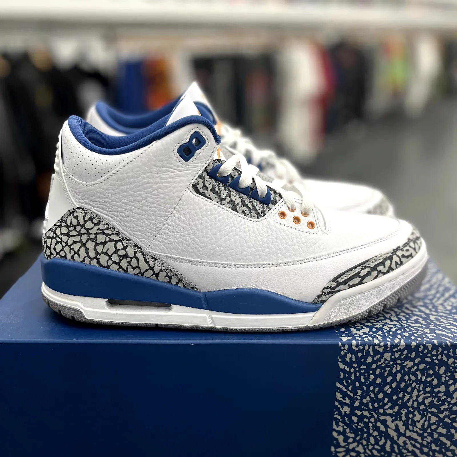 Jordan 3 Retro Wizards - Preowned
