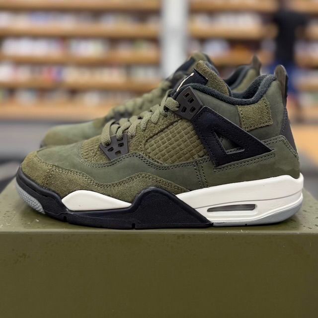 Jordan 4 Retro SE Craft Medium Olive (GS) - Preowned