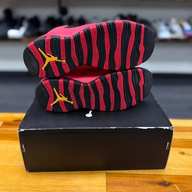 Jordan 10 Retro Fusion Red (GS) - Preowned