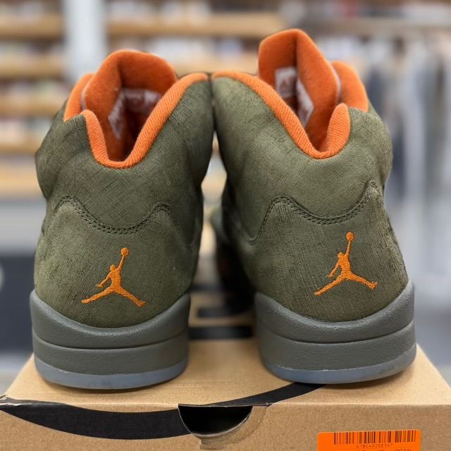 Jordan 5 Retro Olive (2024) - Preowned