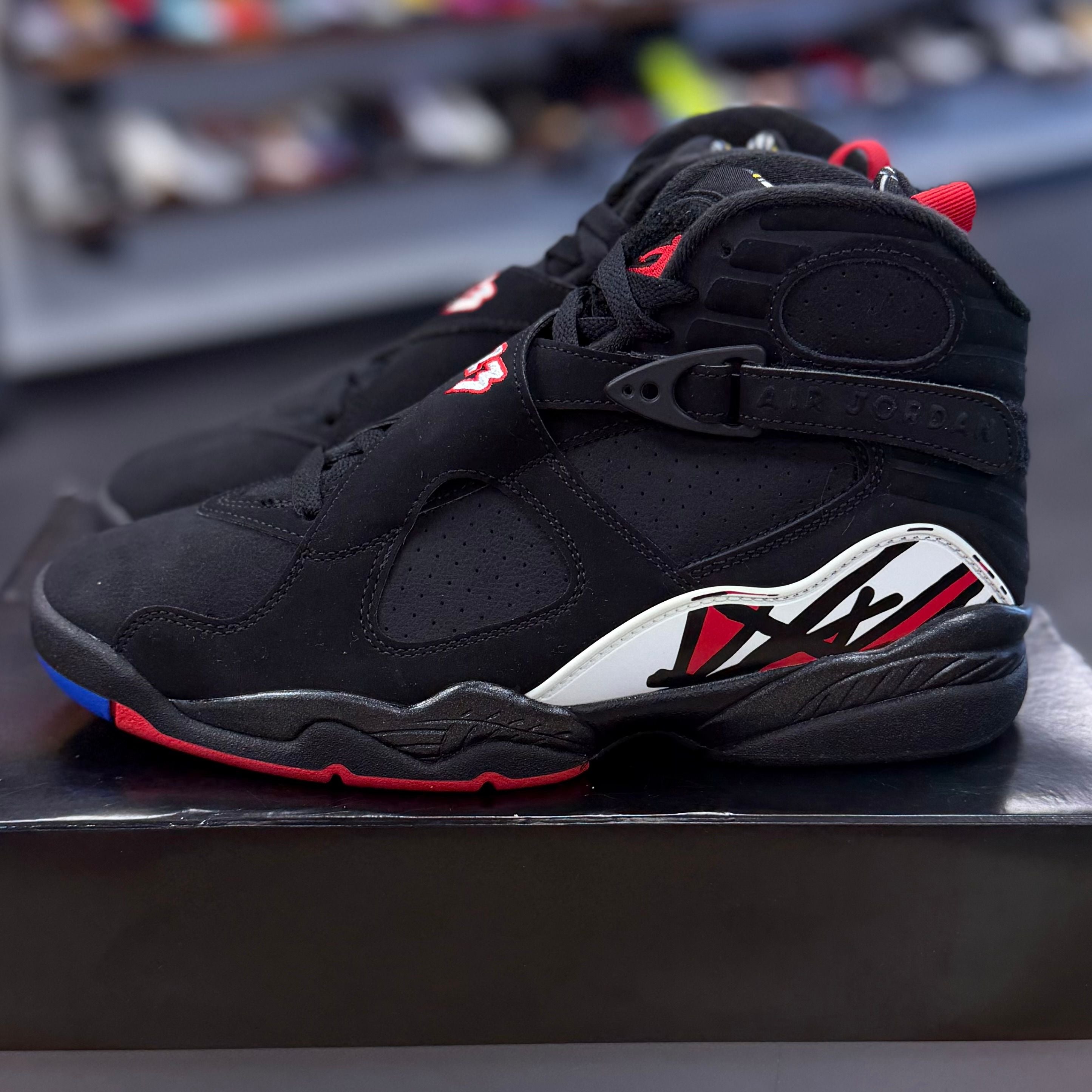 BRAND NEW STEAL - Jordan 8 Retro Playoffs (2023)