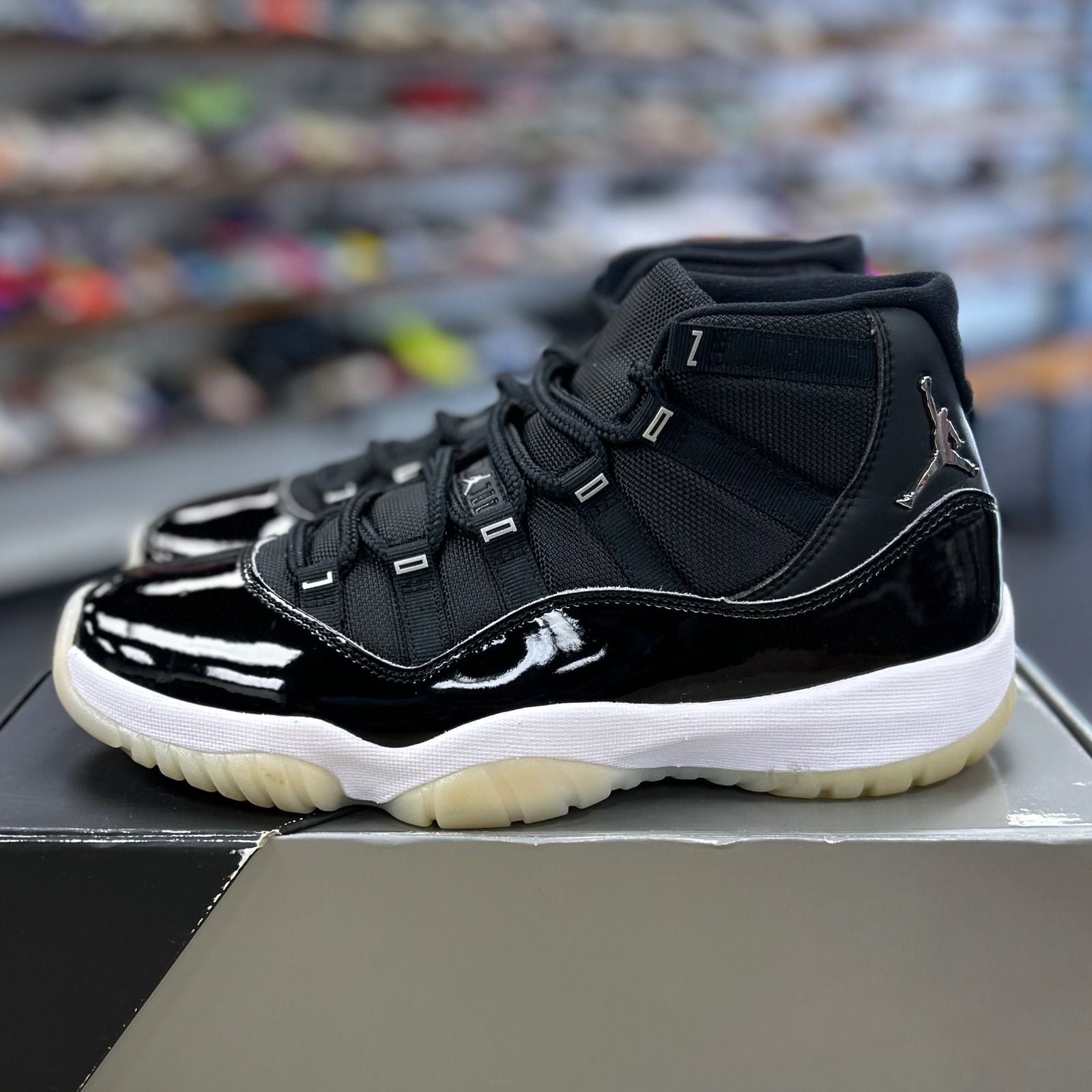 Jordan 11 Retro Jubilee 25th Anniversary - Preowned