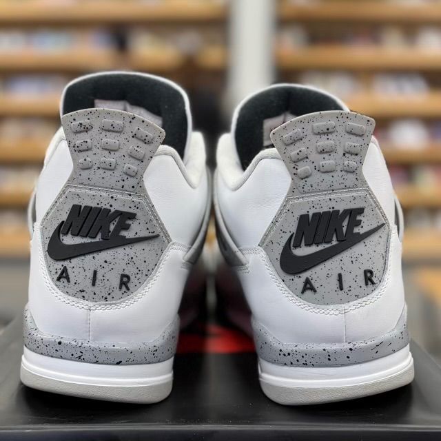 Jordan 4 Retro White Cement (2025) - Preowned