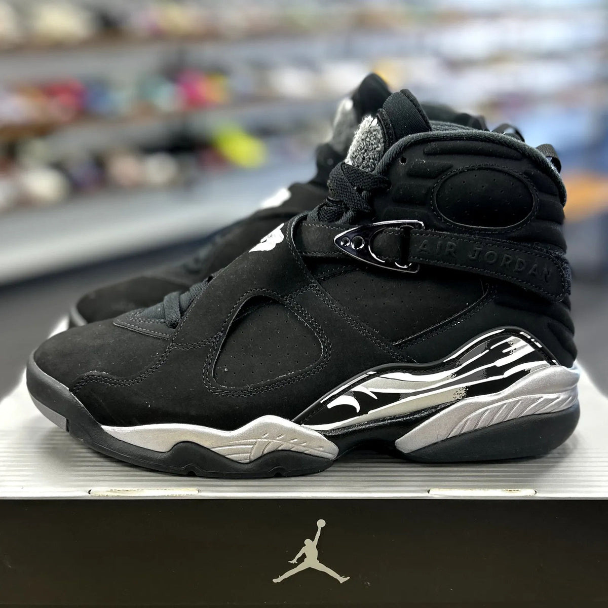 Jordan 8 Retro Chrome (2026) - Preowned