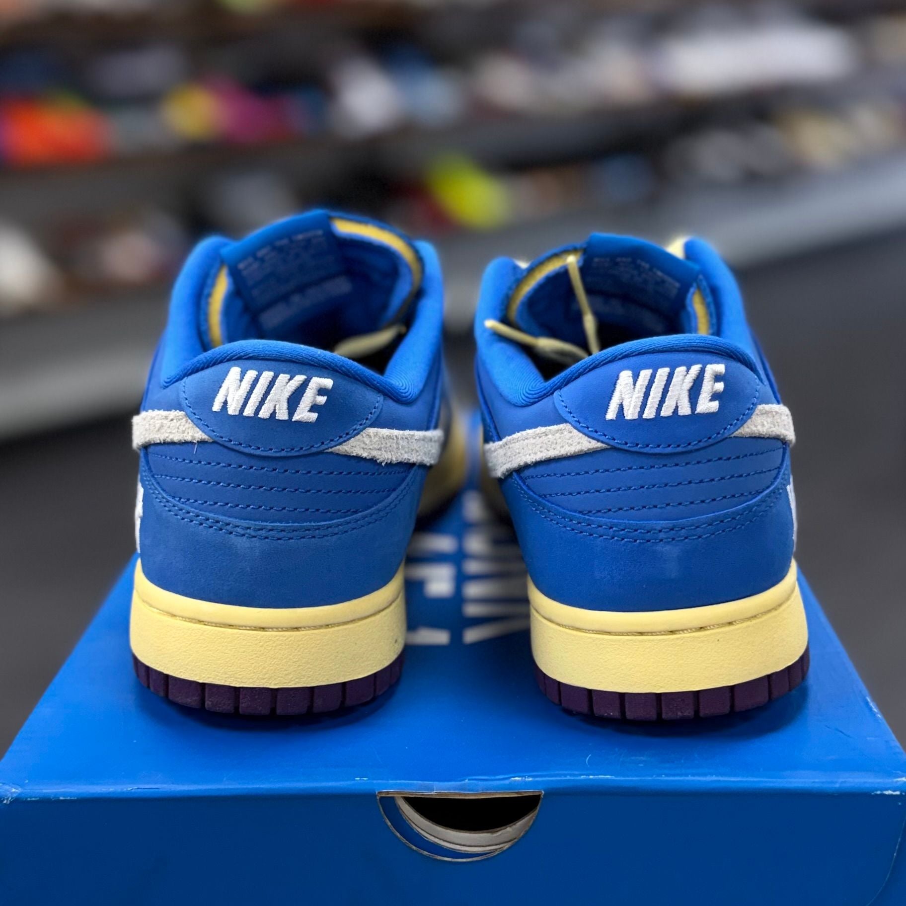 Nike Dunk Low Undefeated 5 On It Dunk vs. AF1 - Preowned