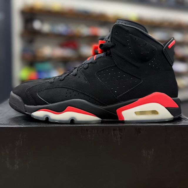 Jordan 6 Retro Black Infrared (2019) - Preowned
