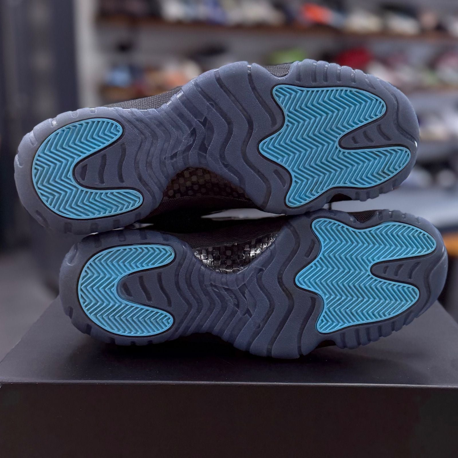 Jordan 11 Retro Gamma Blue (2025) - Preowned