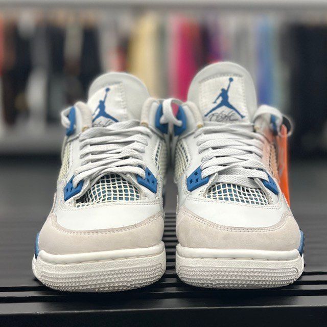 Jordan 4 Retro Military Blue (2024) (GS) - Preowned