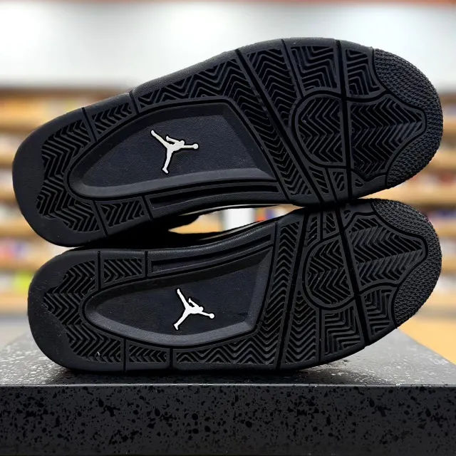 Jordan 4 Retro Black Cat (2025) (GS) - Preowned