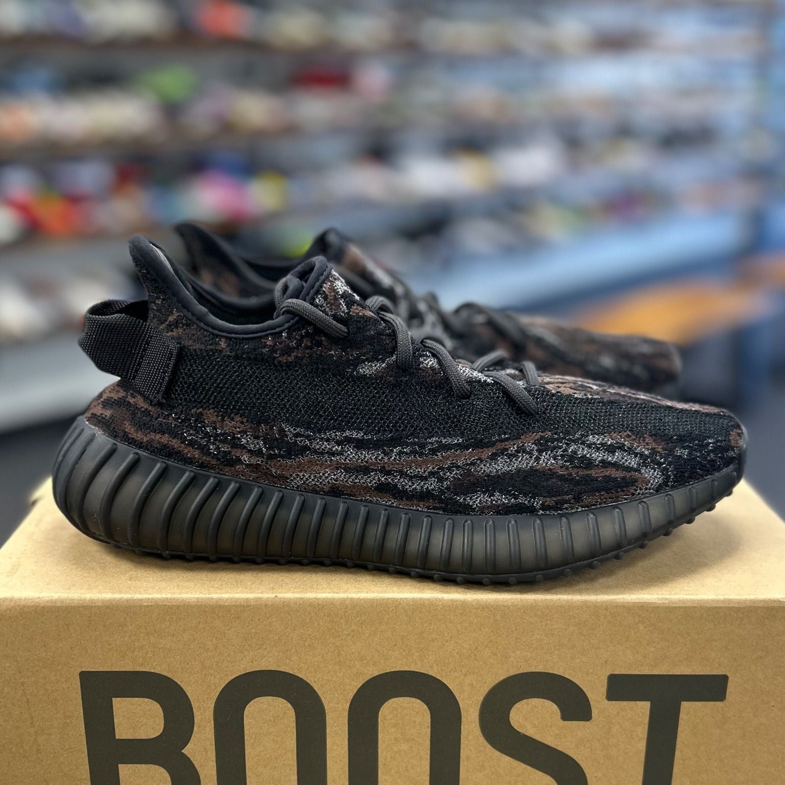 adidas Yeezy Boost 350 V2 MX Rock - Preowned