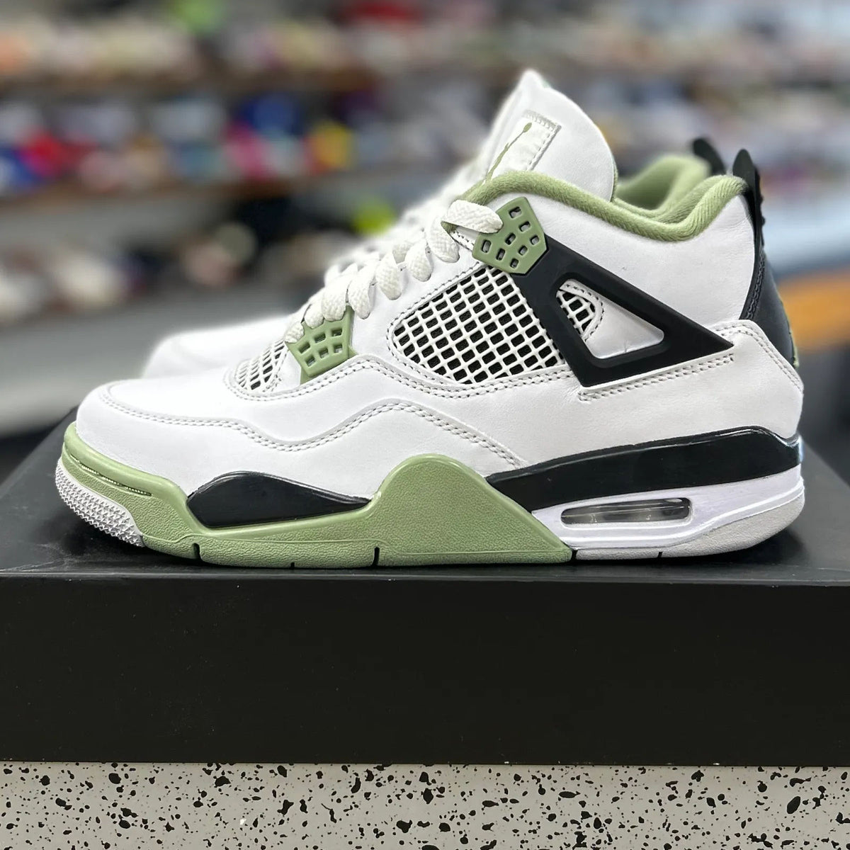 Jordan 4 Retro Seafoam (Women's) - Preowned