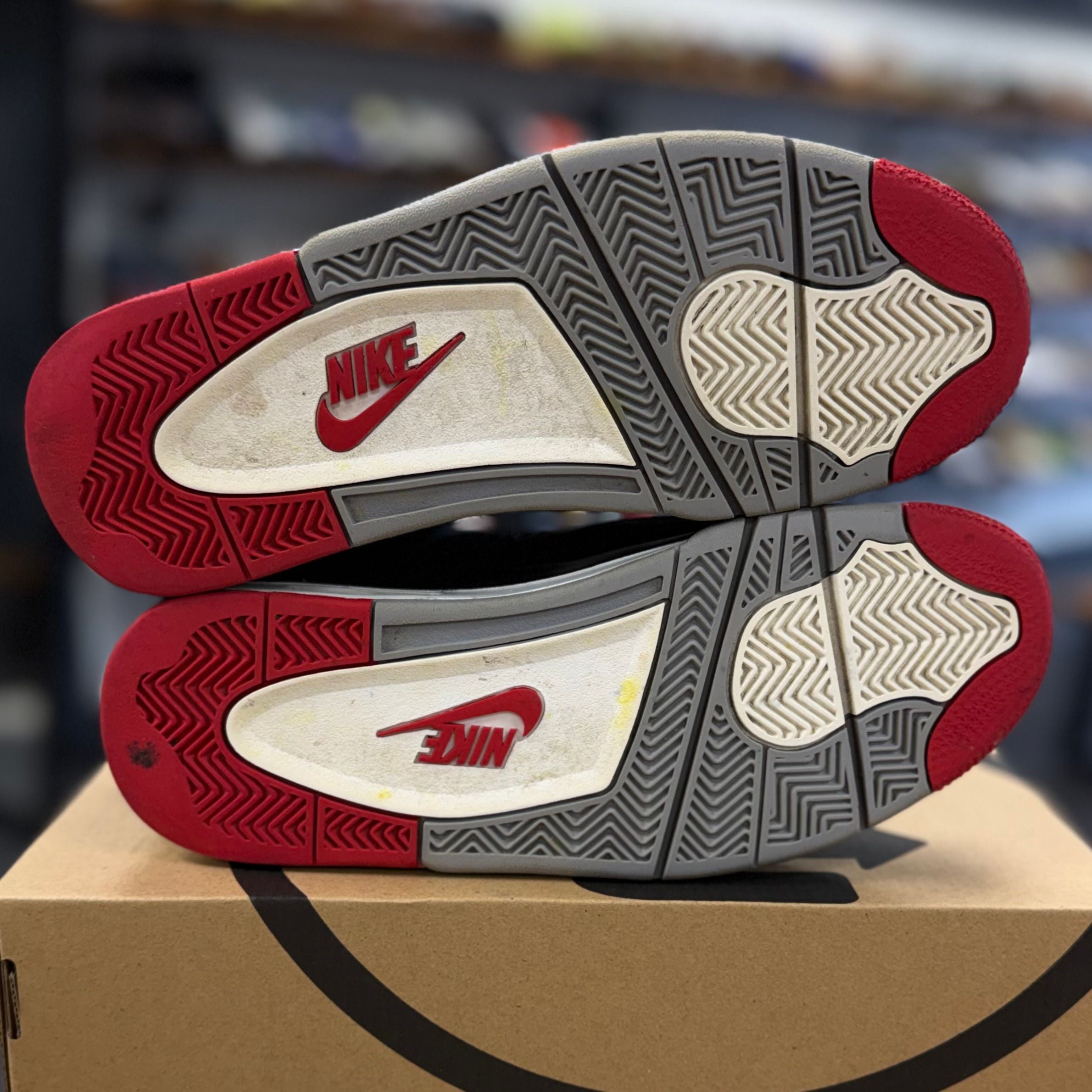 Jordan 4 Retro Bred Reimagined - Preowned