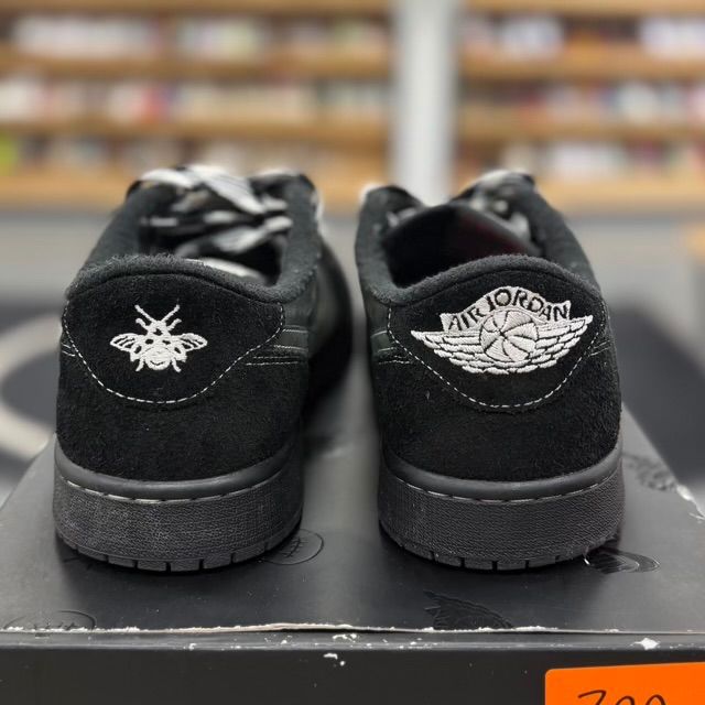 Jordan 1 Retro Low OG SP Travis Scott Black Phantom - Preowned