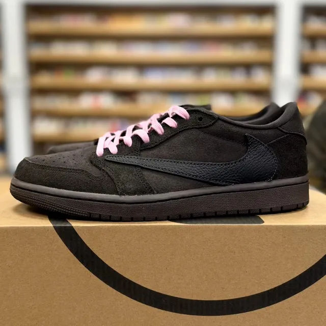 Jordan 1 Retro Low OG SP Travis Scott Velvet Brown - Preowned