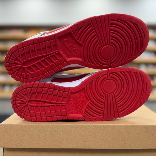 Nike Dunk Low Championship Red - Preowned