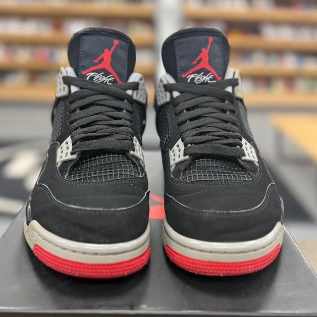 Jordan 4 Retro Bred (2019) - Preowned