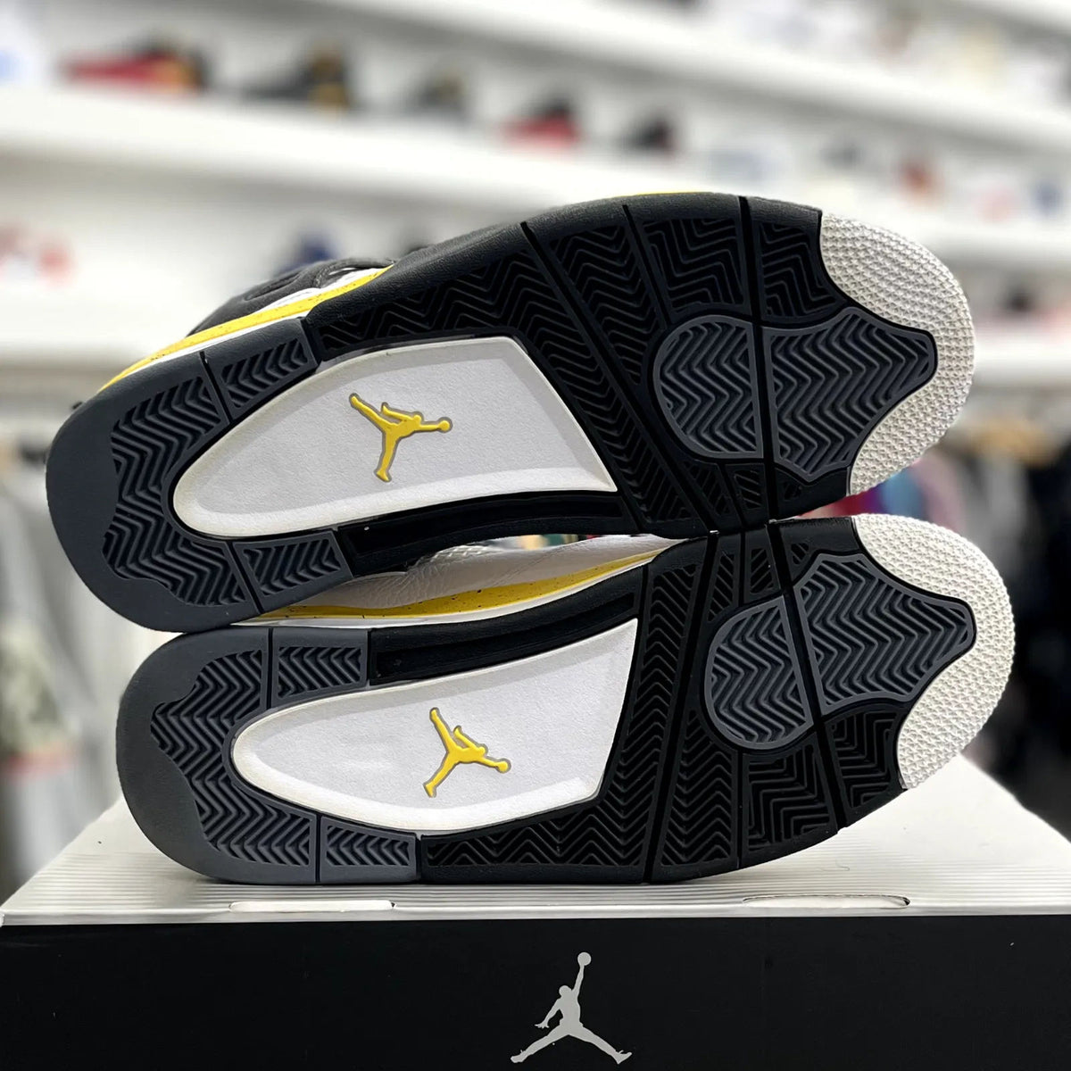 Jordan 4 Retro Rare Air Tour Yellow - Preowned