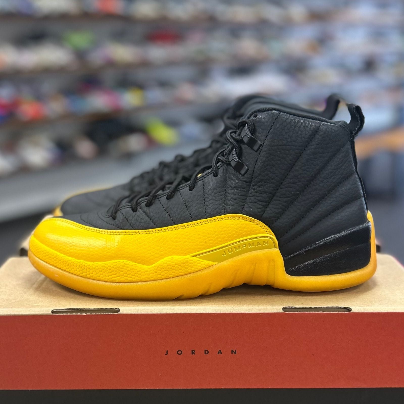 Jordan 12 Retro Black University Gold - Preowned